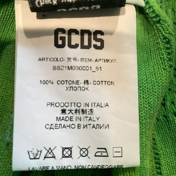Gcds Mens acid green knit Bermuda Shorts With Logo Band - Picture 7 of 10